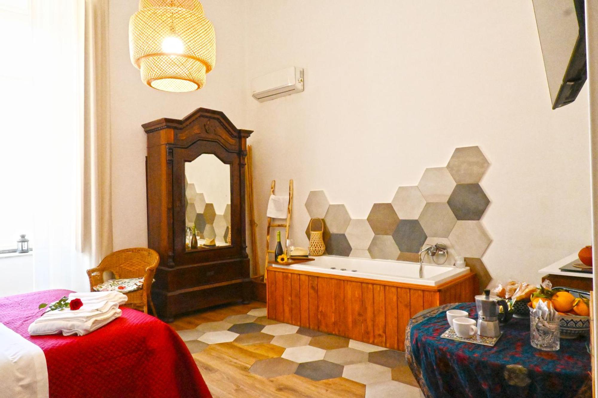 Sunrise Luxury 2* Neapel